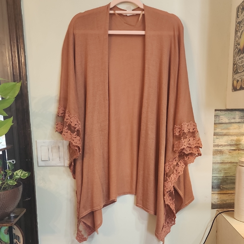 LC Lauren Conrad Mauve Shawl with Lace Sleeve Detail